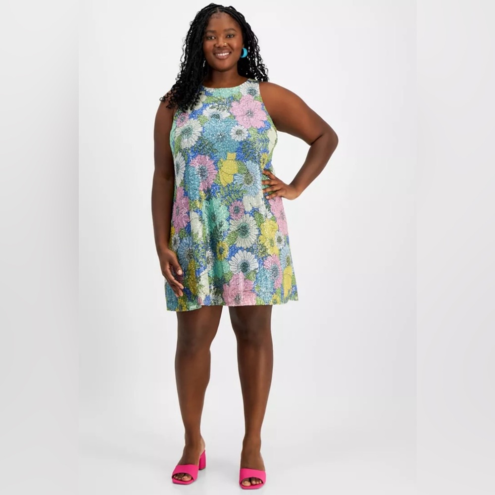 Floral Sleeveless Dress on 34th